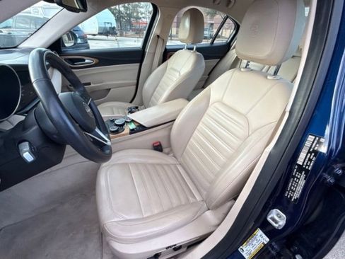 Used 2018 Alfa Romeo Giulia Ti w/ Quick Order Package 22Z Lusso image 3