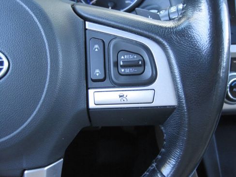 Used 2015 Subaru Outback 2.5i Limited image 46