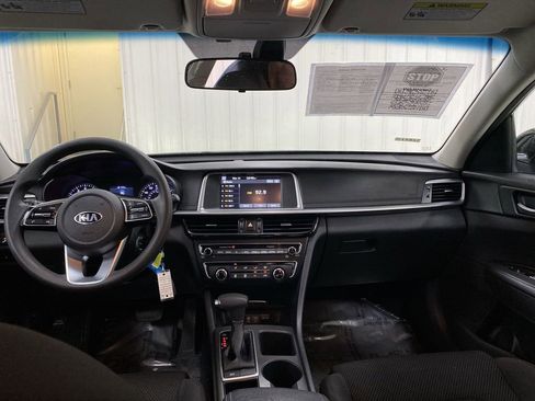 Used 2020 Kia Optima LX FWD image 23