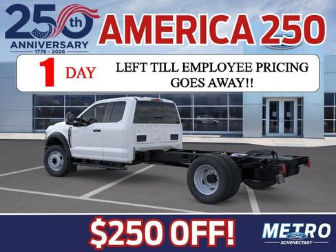 New 2026 Ford F550 4x4 Supercab Super Duty image 5