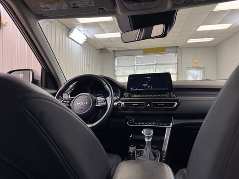 Used 2022 Kia Seltos SX image 20