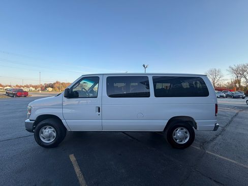 Used 2008 Ford E-350 and Econoline 350 XLT image 6