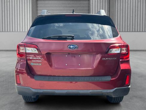 Used 2016 Subaru Outback 2.5i Limited AWD/4WD image 10