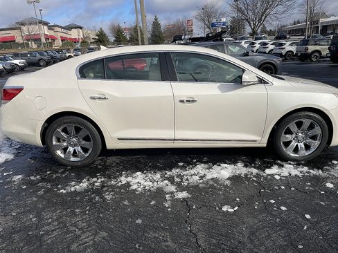 Used 2012 Buick LaCrosse Premium w/ Entertainment Package image 15
