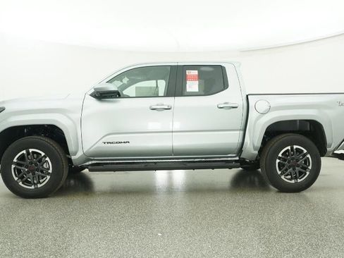 New 2025 Toyota Tacoma TRD Sport image 19