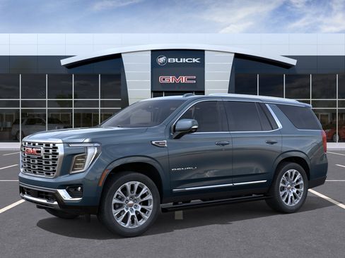 New 2026 GMC Yukon Denali w/ Denali Reserve Package AWD/4WD image 2