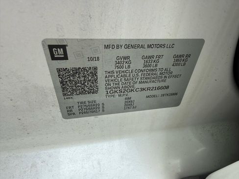 Used 2019 GMC Yukon XL SLT w/ Open Road Package AWD/4WD image 23