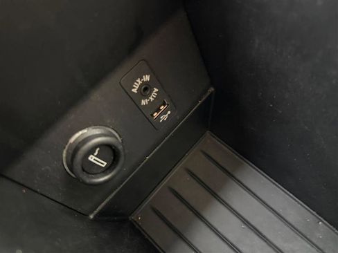 Used 2015 BMW i3 w/ Range Extender image 22