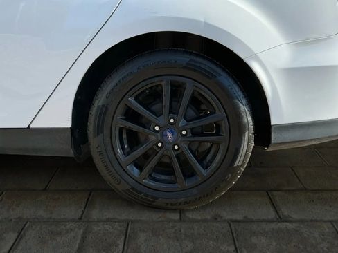 Used 2018 Ford Focus SE image 15