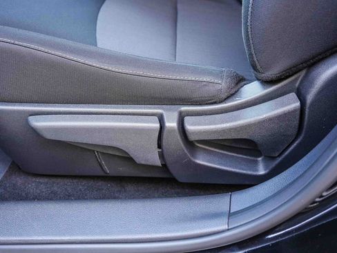 Used 2025 Nissan Sentra SV w/ Trunk Package FWD image 20