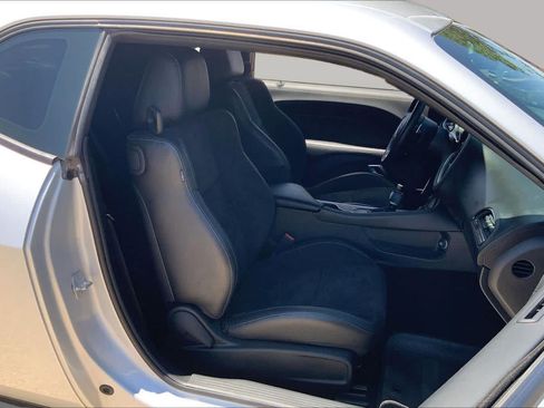 Used 2020 Dodge Challenger GT w/ Plus Package AWD/4WD image 9