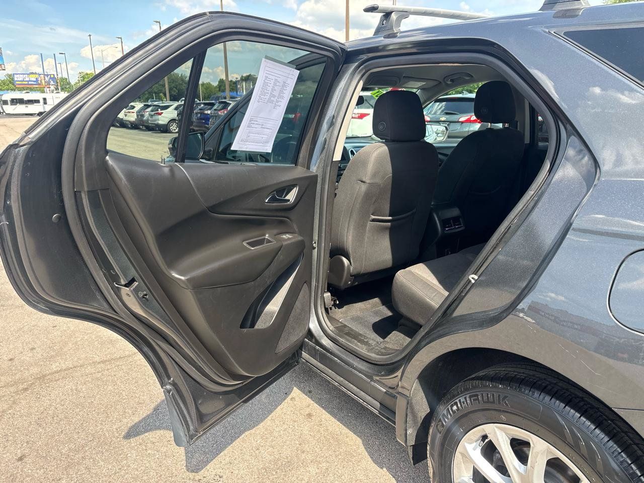 Used 2019 Chevrolet Equinox LT FWD image 13