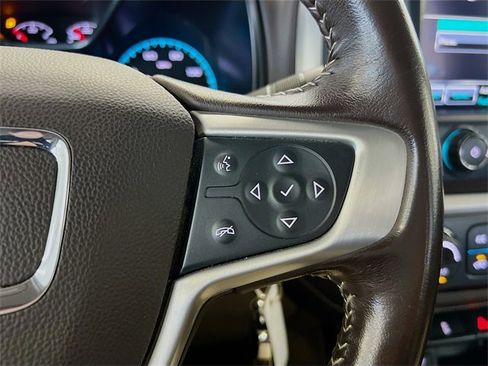 Used 2018 GMC Canyon SLT w/ Driver Alert Package image 32