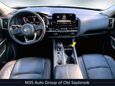 Certified 2023 Nissan Pathfinder Platinum w/ Lighting Package (N92) image 7