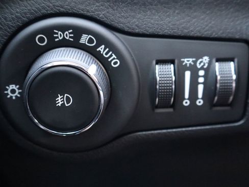 Used 2019 Jeep Compass Limited AWD/4WD image 56