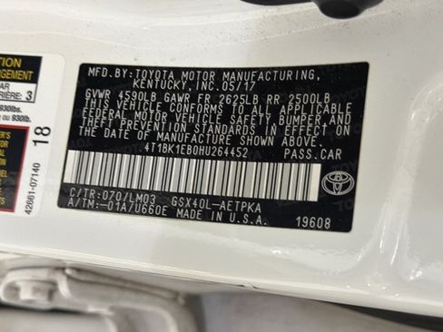 Used 2017 Toyota Avalon Limited FWD image 11