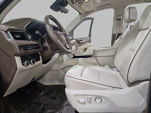 Used 2023 GMC Yukon XL Denali w/ Denali Reserve Package AWD/4WD image 22