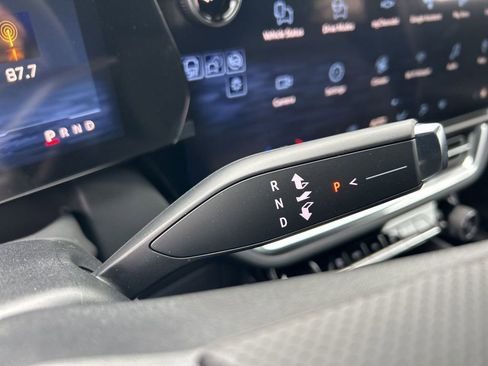 New 2026 Chevrolet Equinox EV LT image 19