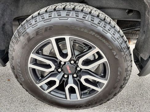 Used 2026 GMC Sierra 1500 AT4 w/ AT4 Premium Package image 37