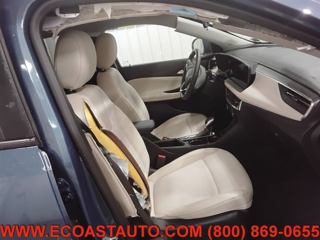 Used 2025 Buick Encore GX Preferred w/ Comfort Package FWD image 14