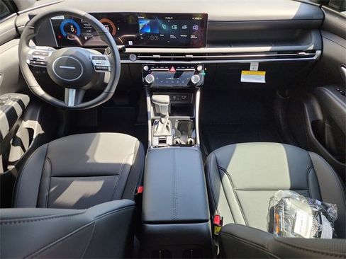 New 2025 Hyundai Tucson XRT image 11