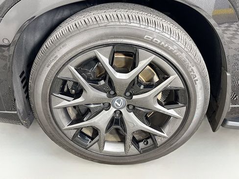 Certified 2026 Lexus TX 500h AWD w/ Technology Package image 31