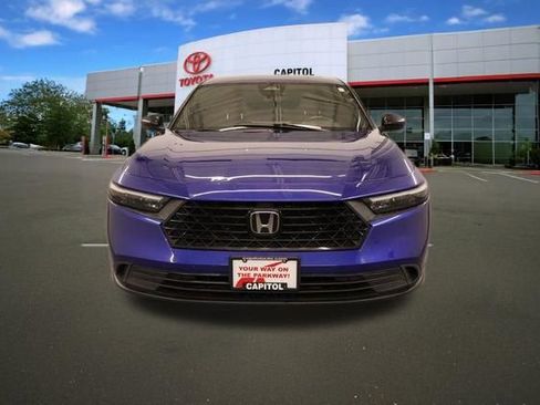 Used 2023 Honda Accord Sport image 6