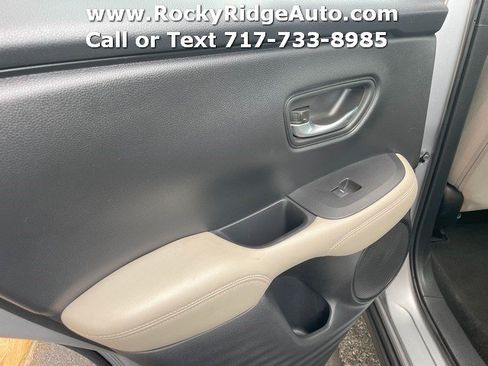 Used 2023 Honda HR-V LX image 30