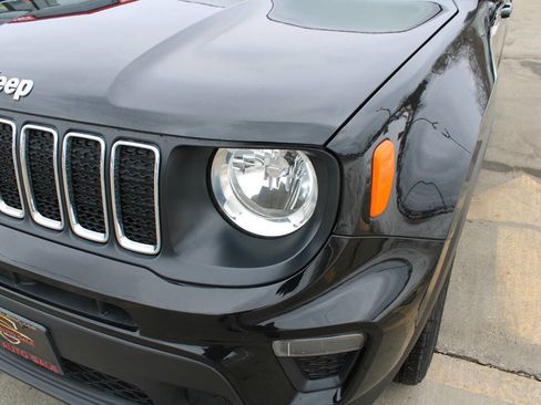 Used 2019 Jeep Renegade Sport w/ Sport Appearance Group image 20