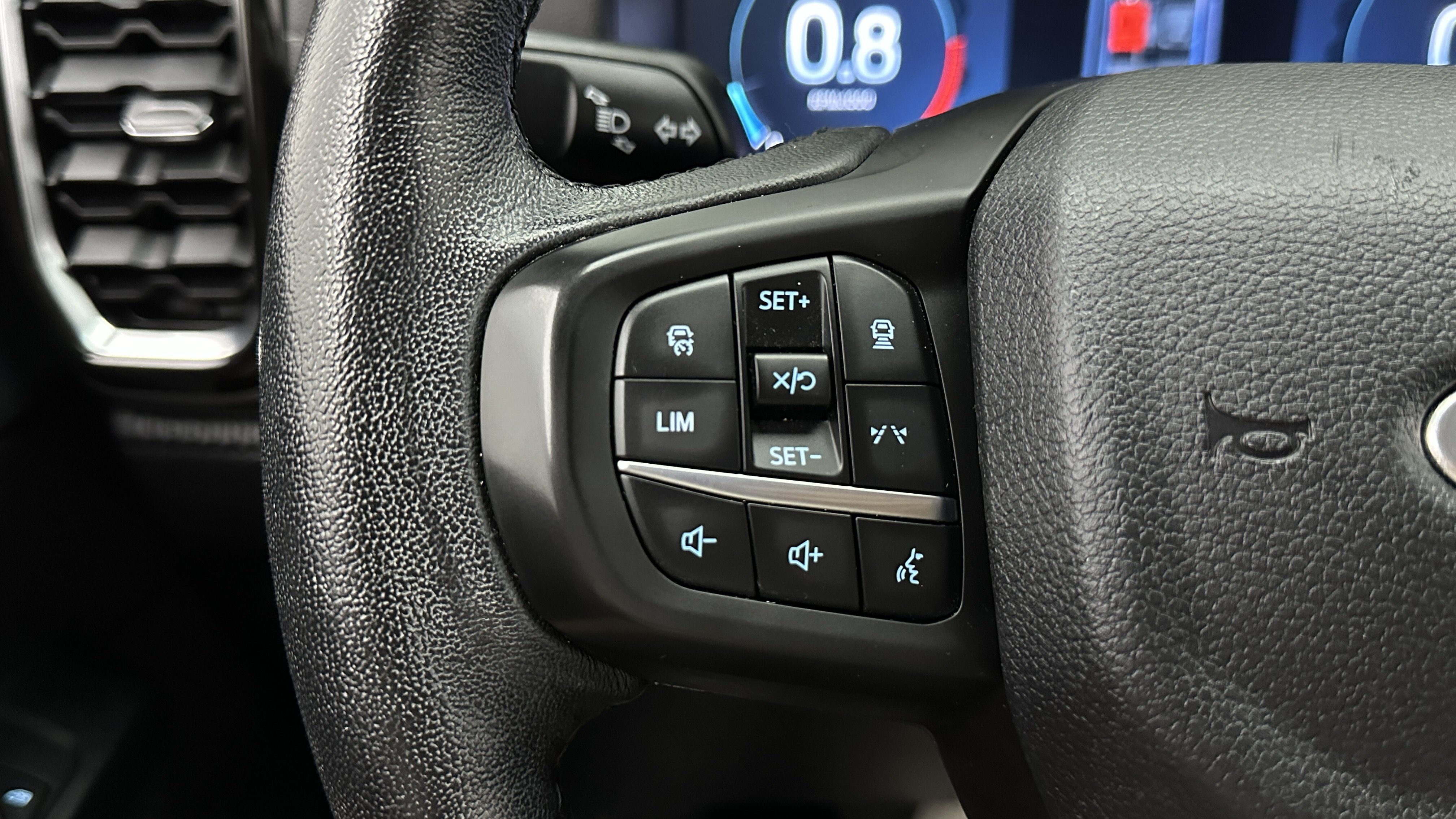 Used 2024 Ford Ranger Lariat w/ FX4 Off-Road Package AWD/4WD image 24