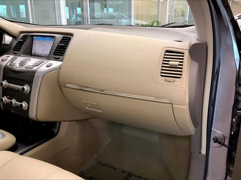 Used 2011 Nissan Murano SL w/ Navigation Pkg FWD image 18
