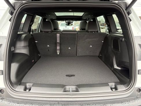 New 2026 Jeep Cherokee Limited image 6