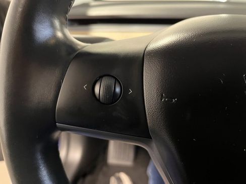 Used 2018 Tesla Model 3 Long Range image 25
