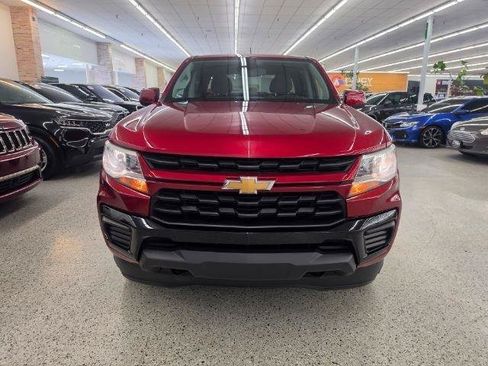 Used 2021 Chevrolet Colorado W/T w/ Custom Special Edition AWD/4WD image 3