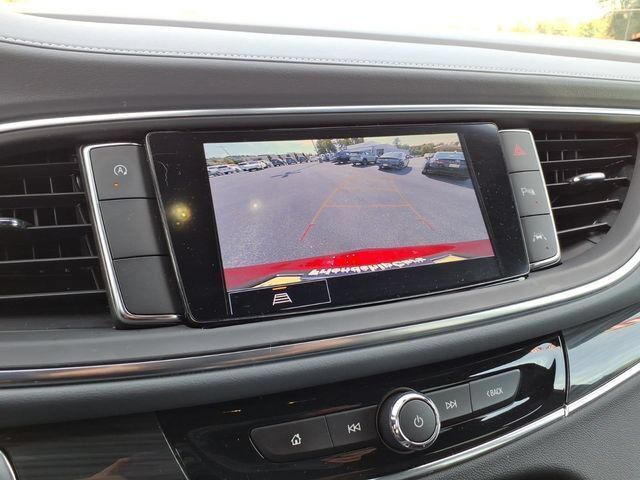 Used 2024 Buick Enclave Essence w/ Sport Touring Edition FWD image 29