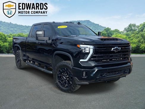 Used 2024 Chevrolet Silverado 3500 LTZ w/ LTZ Plus Package image 1