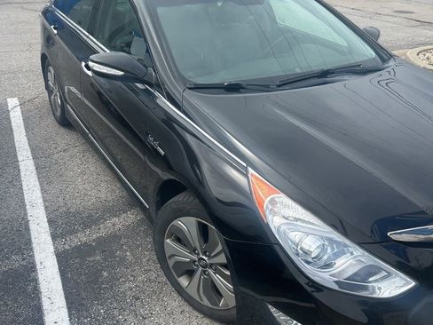 Used 2014 Hyundai Sonata Limited w/ Panoramic Sunroof Package 02 image 3