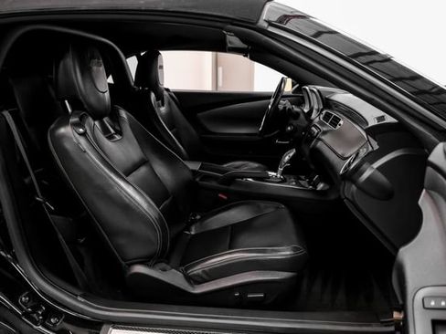 Used 2012 Chevrolet Camaro SS RWD image 35
