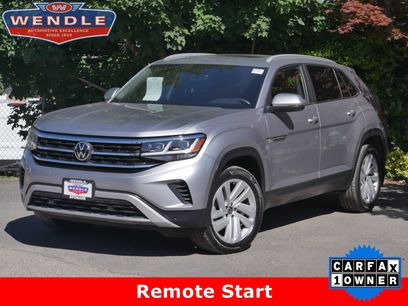 Used 2020 Volkswagen Atlas Cross Sport SE w/ Panoramic Sunroof Package