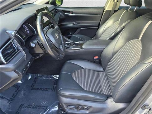 Certified 2021 Toyota Camry SE FWD image 14