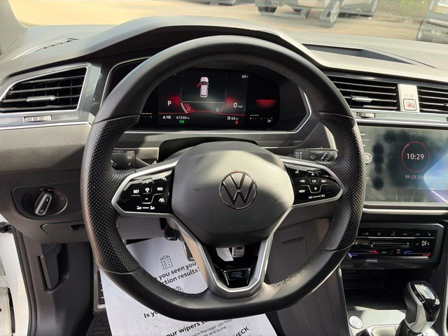 Used 2022 Volkswagen Tiguan SE R-Line AWD/4WD image 22