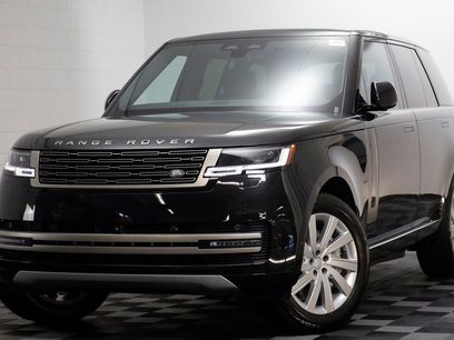 New 2025 Land Rover Range Rover SE