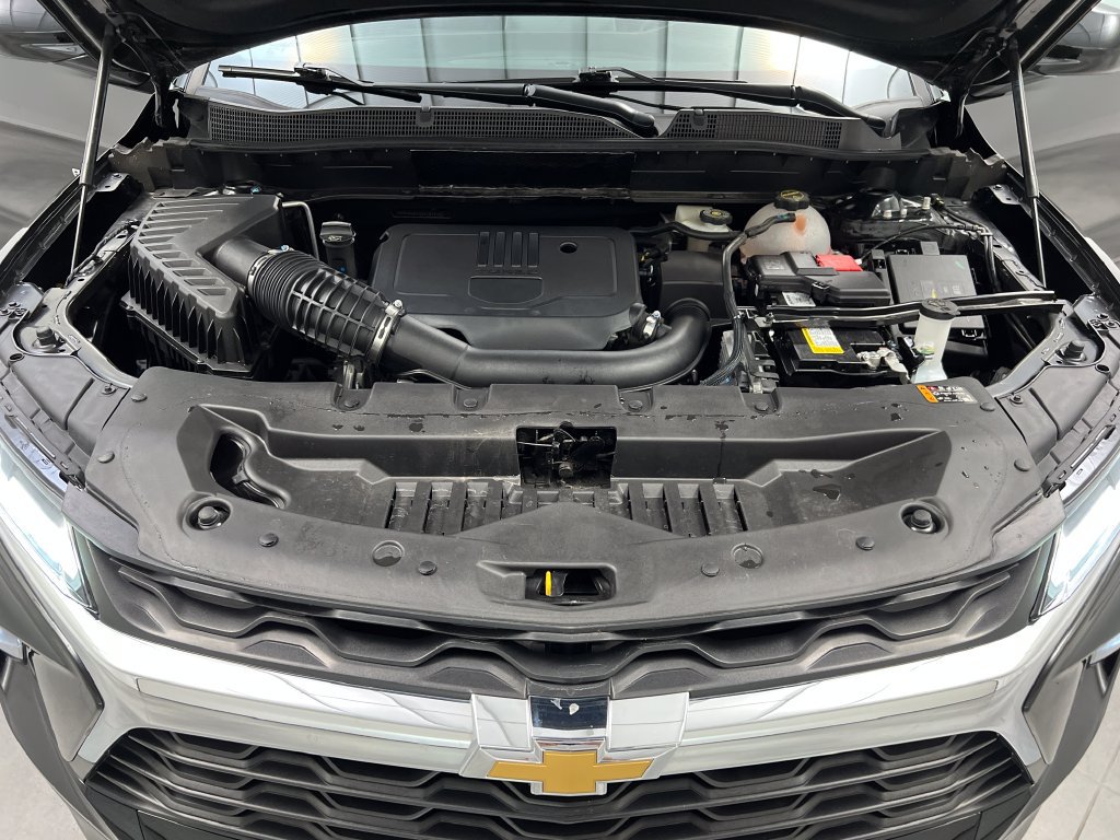 Used 2025 Chevrolet Blazer LT FWD image 73