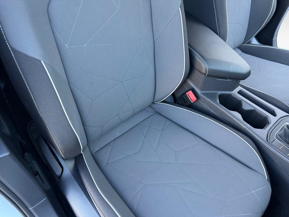 Certified 2026 Volkswagen Jetta Sport FWD image 28