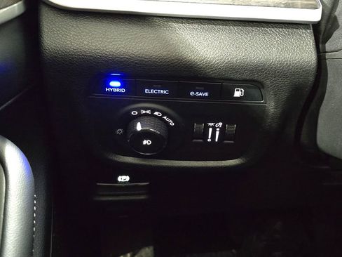 Used 2024 Jeep Grand Cherokee Limited 4xe image 21