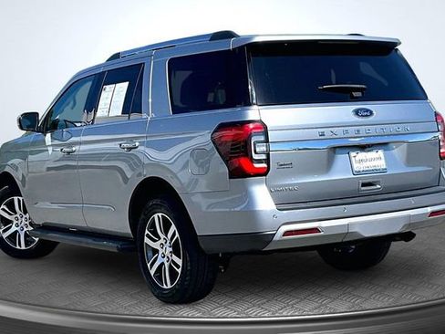 Used 2024 Ford Expedition Limited AWD/4WD image 4