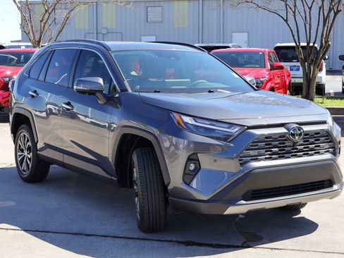 Used 2025 Toyota RAV4 Limited w/ Advanced Technology Package AWD/4WD image 23