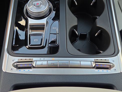 New 2026 Kia Carnival SX Prestige FWD image 15
