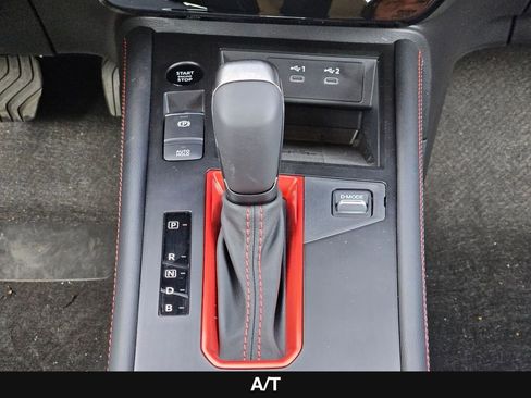 New 2026 Nissan Kicks SR FWD image 21