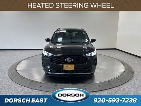 Certified 2023 Ford Escape ST-Line Select w/ Tech Pack #1 image 3